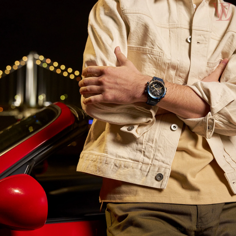 M-122 J-1110124211 Blue Honda Watch.